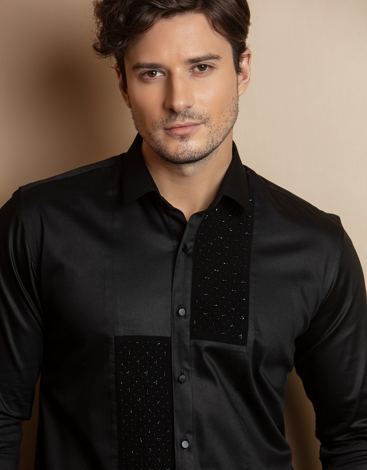 PATCH EMBROIDERY SHIRT