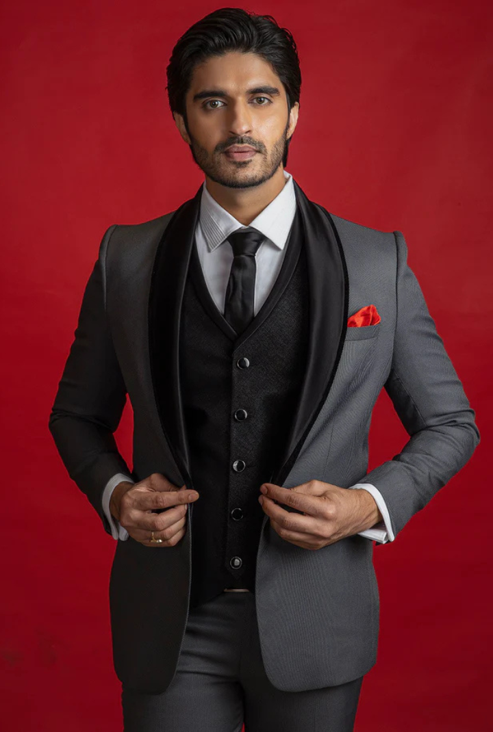 CLASSIC GREY TUXEDO SUIT