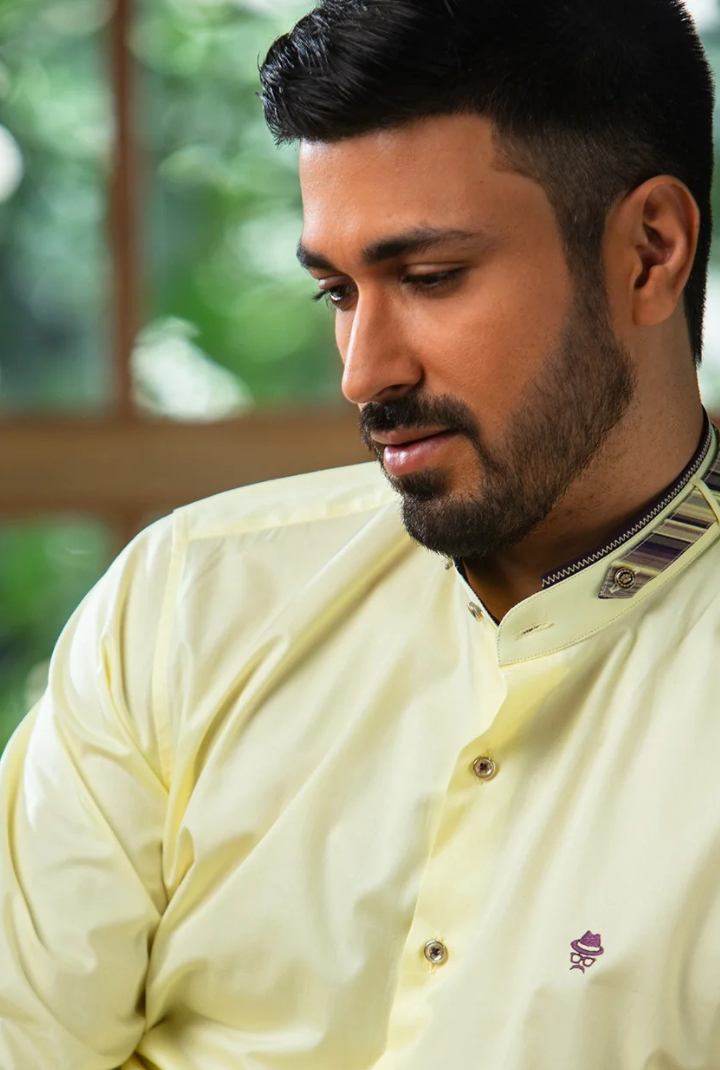 STRIPPED BELT MANDARIN COLLAR SHIRT