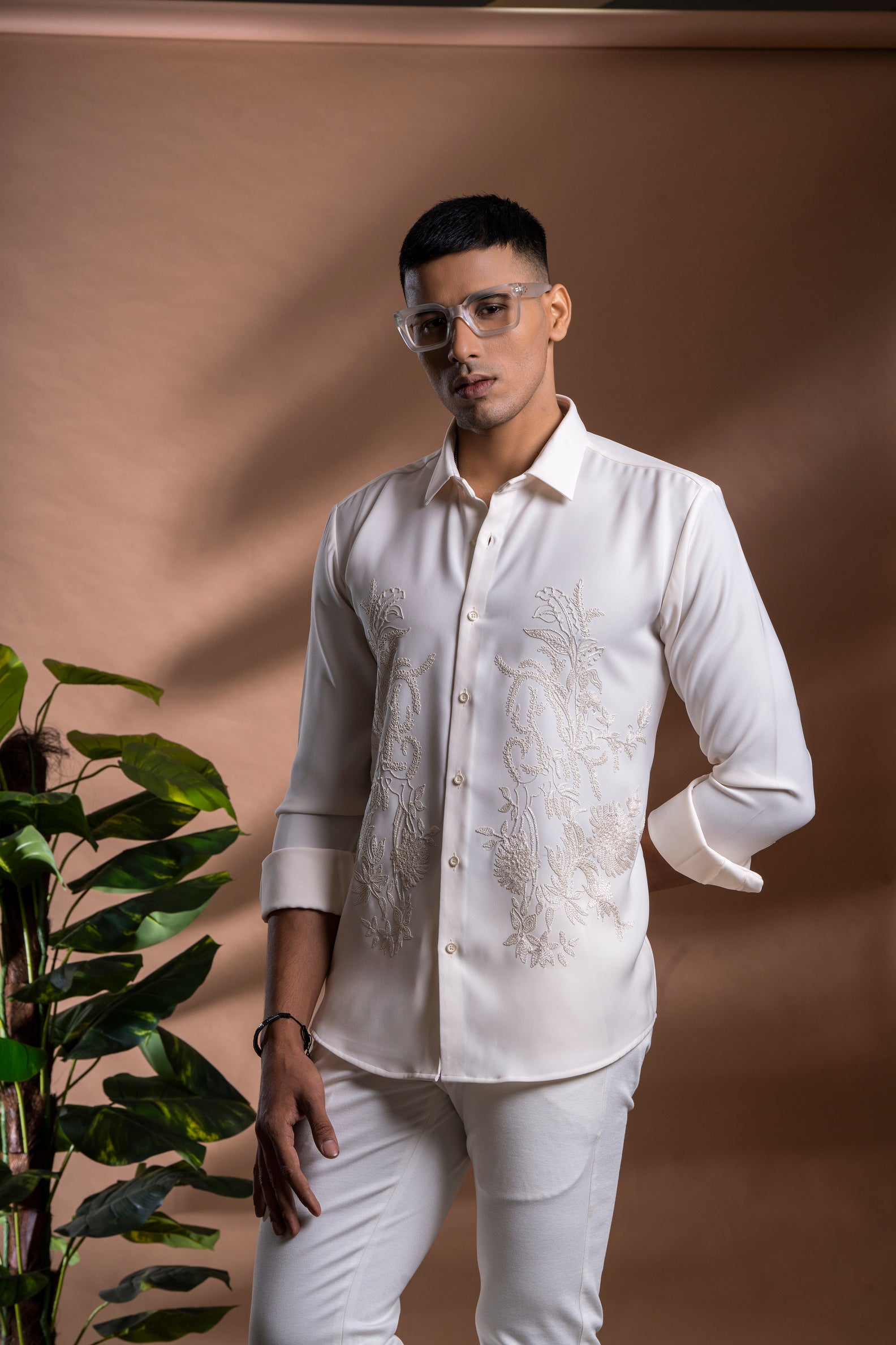 Minimalist Menswear: colours, accessories & styling tips for Men