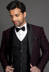 WINE SELF TEXTURED TUXEDO SUIT