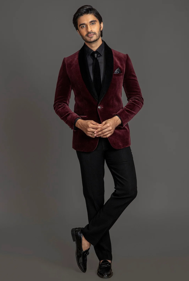 WINE VELVET TUXEDO SUIT