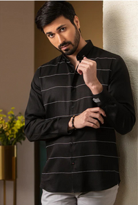 STRIPPED EMBROIDERY BLACK SHIRT