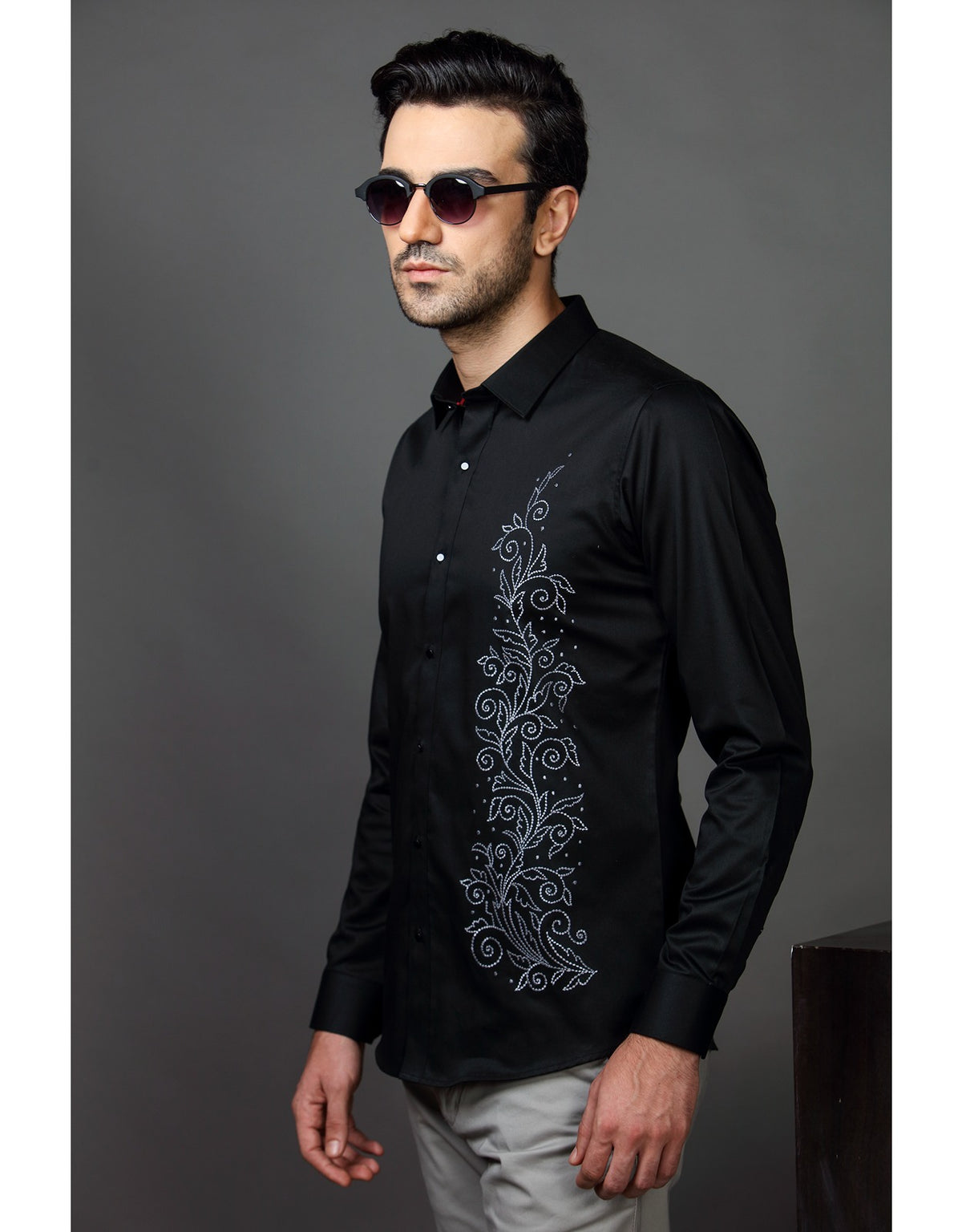 ABSTRACT FLORAL EMBROIDERY SHIRT