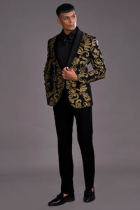 BLACK GOLD TUXEDO SUIT