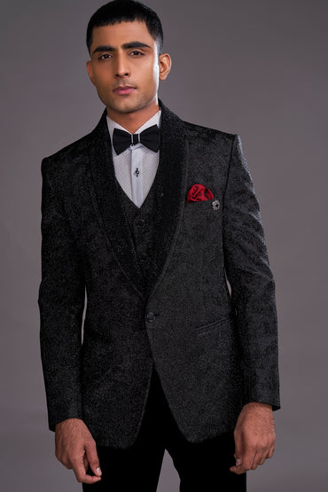 BLACK EMBROIDERED TUXEDO SUIT