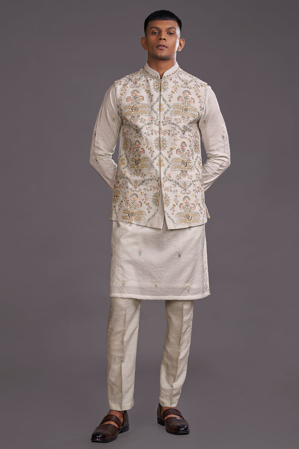 Bundi Sets