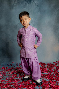 VIOLET LUCKNOWI KURTA WITH PATIYALA