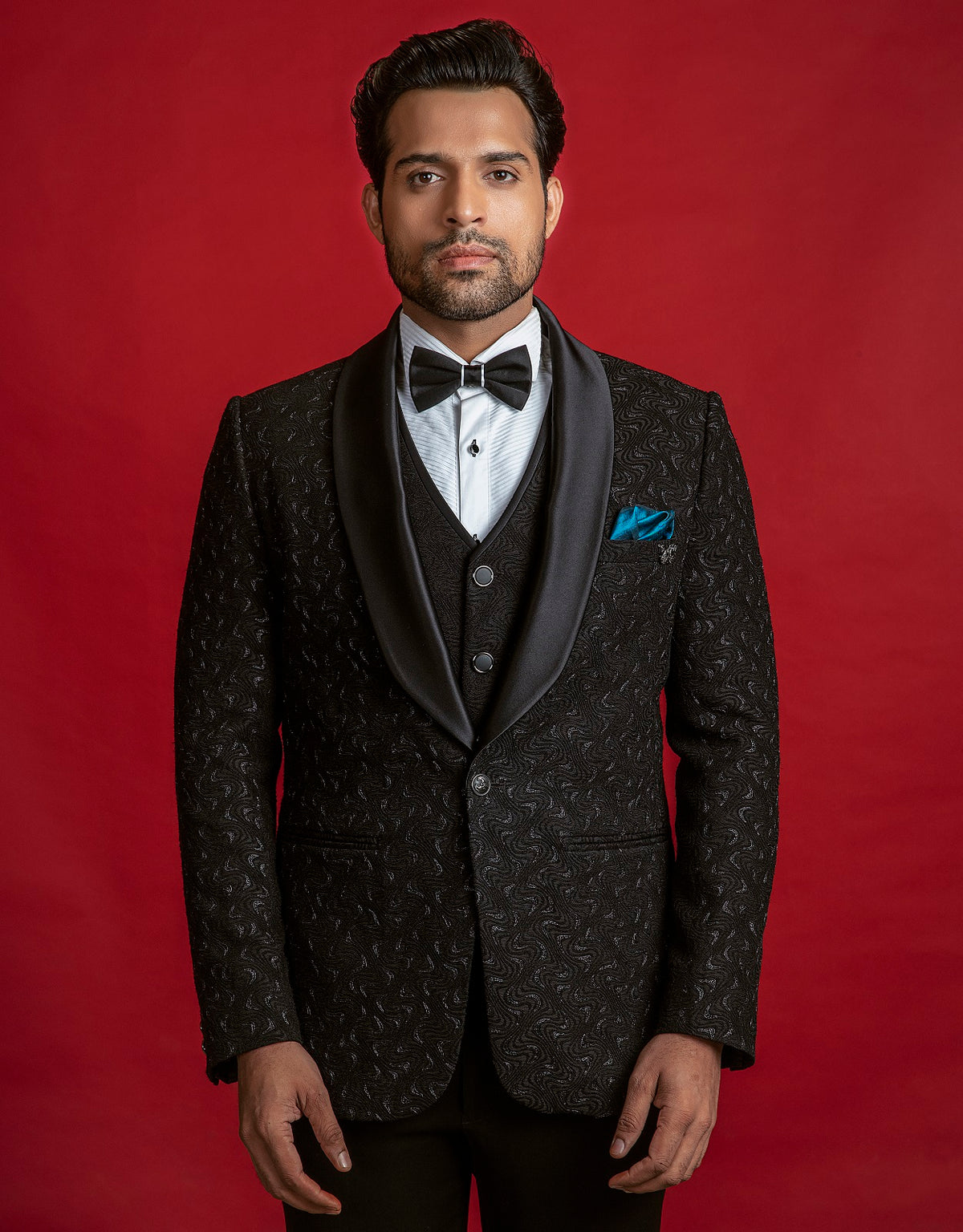BLACK JACQUARD EMBROIDERED SUIT