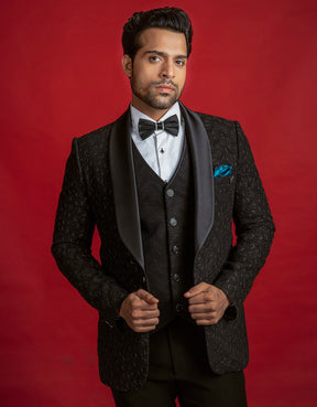 BLACK JACQUARD EMBROIDERED SUIT