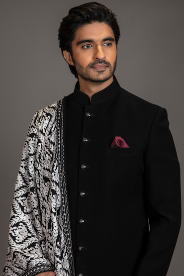 CLASSIC BLACK ACHKAN WITH SHAWL